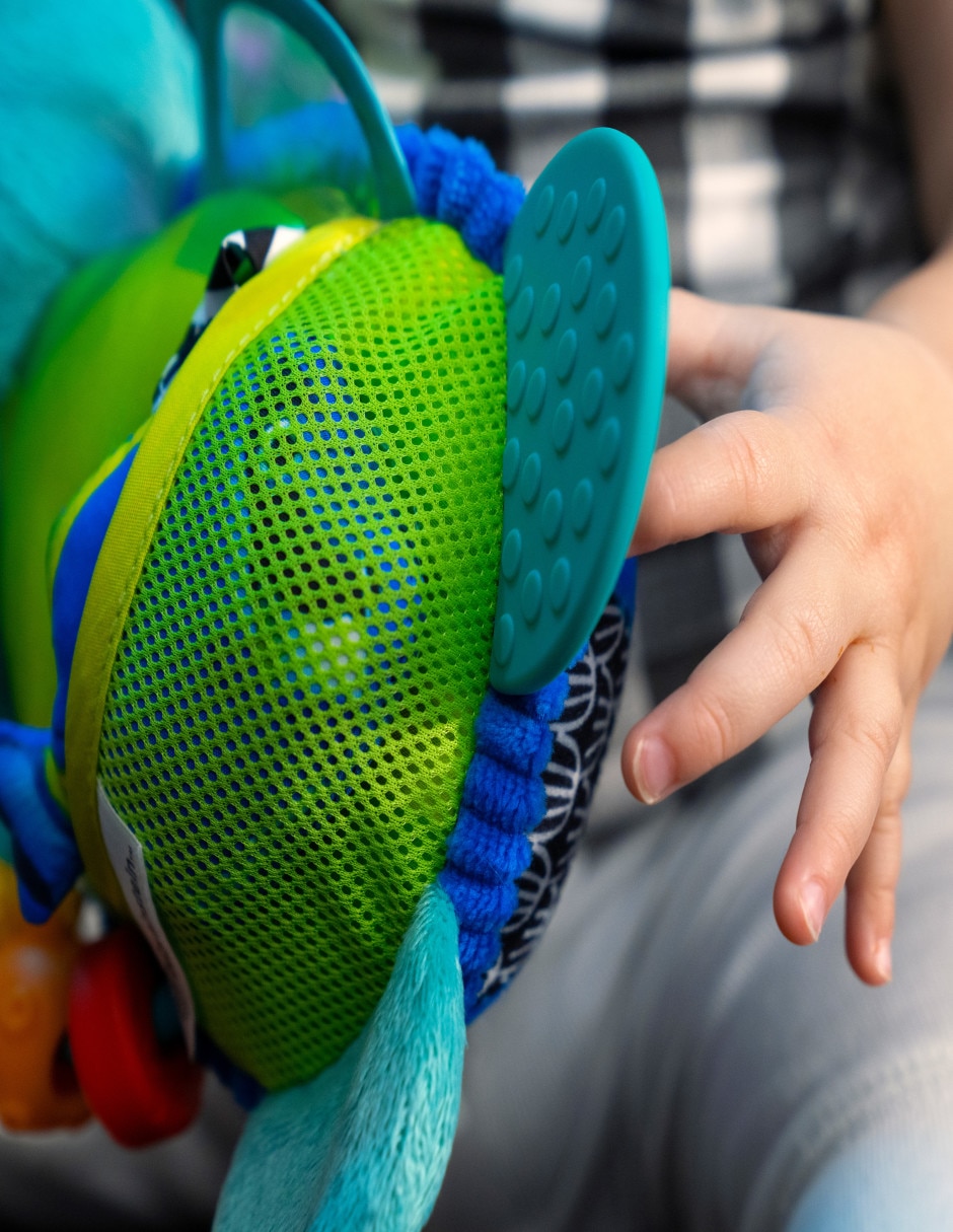 Juguete portátil ocean explorers neptunes sensory sidekick 7