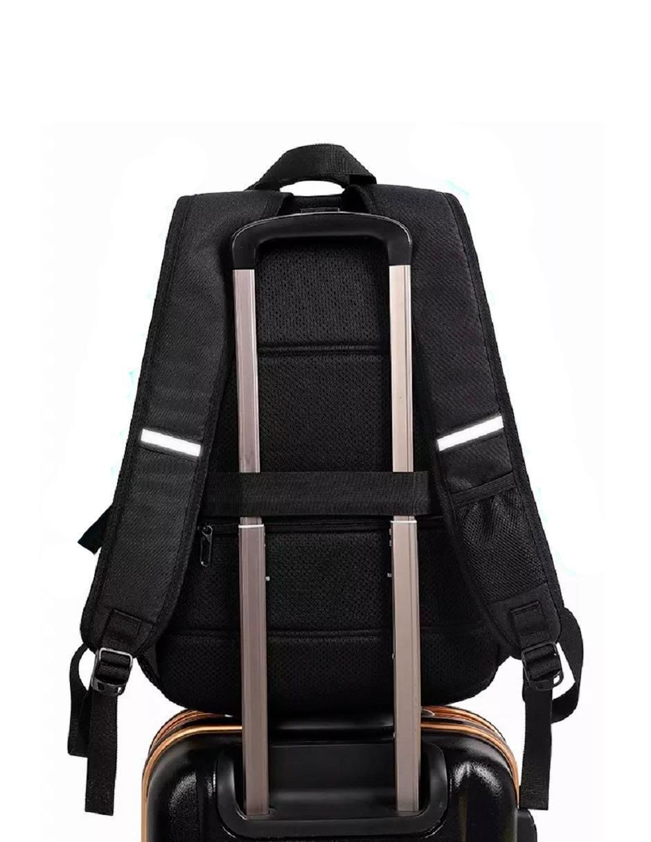 Mochila antirrobo impermeable 2