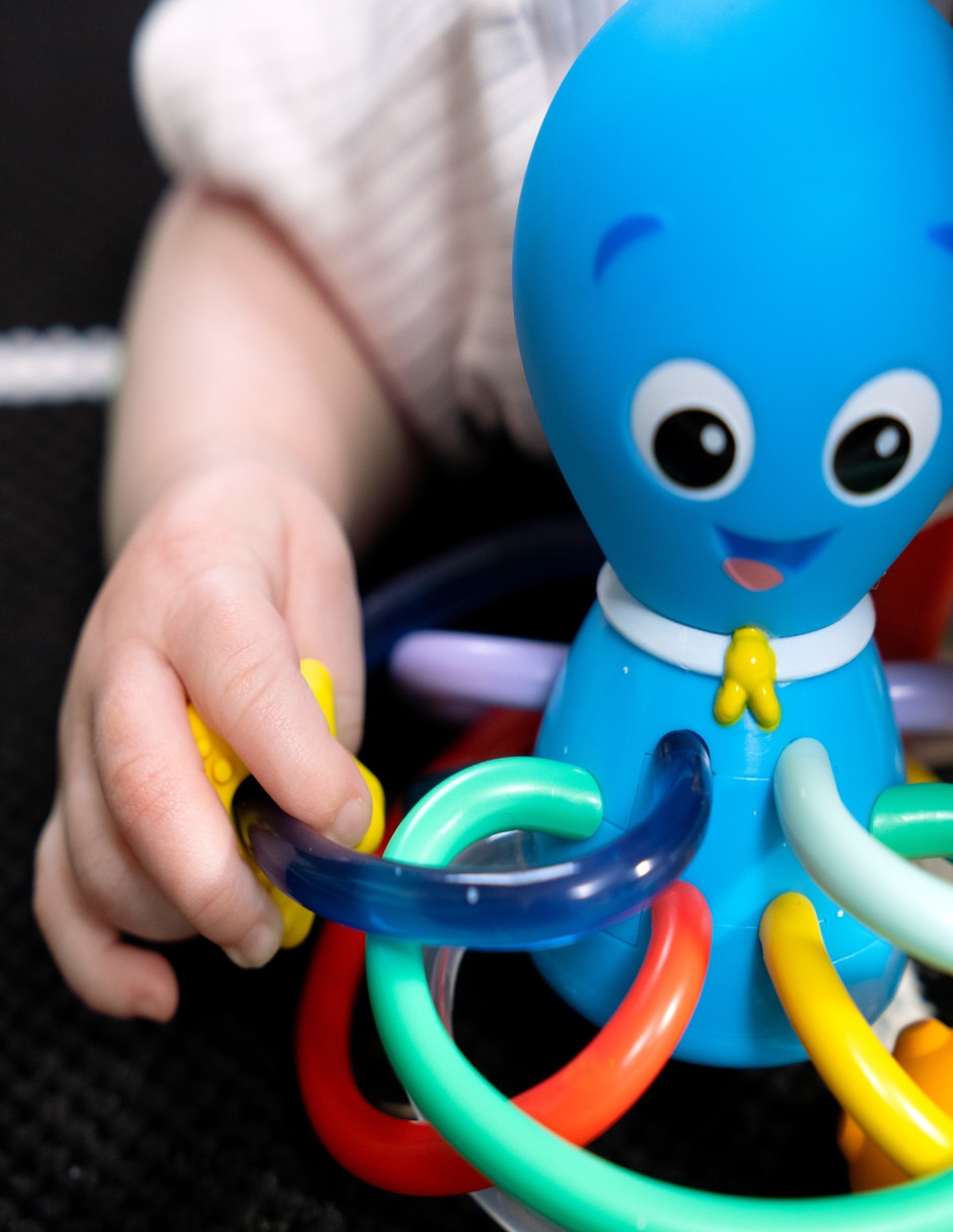 Juguete mordedera Baby Einstein Pulpo