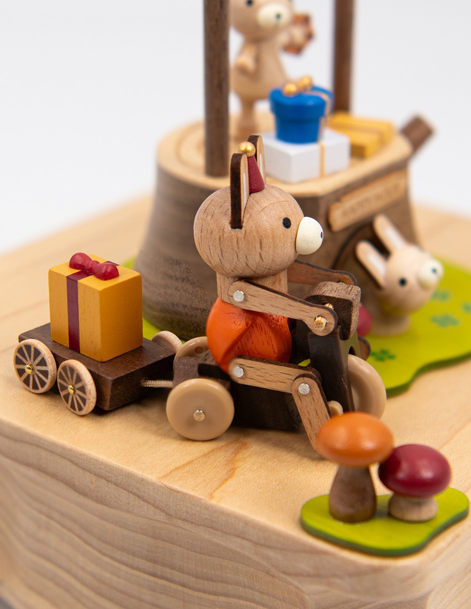 Caja musical Wooderful Life Conejo Triciclo