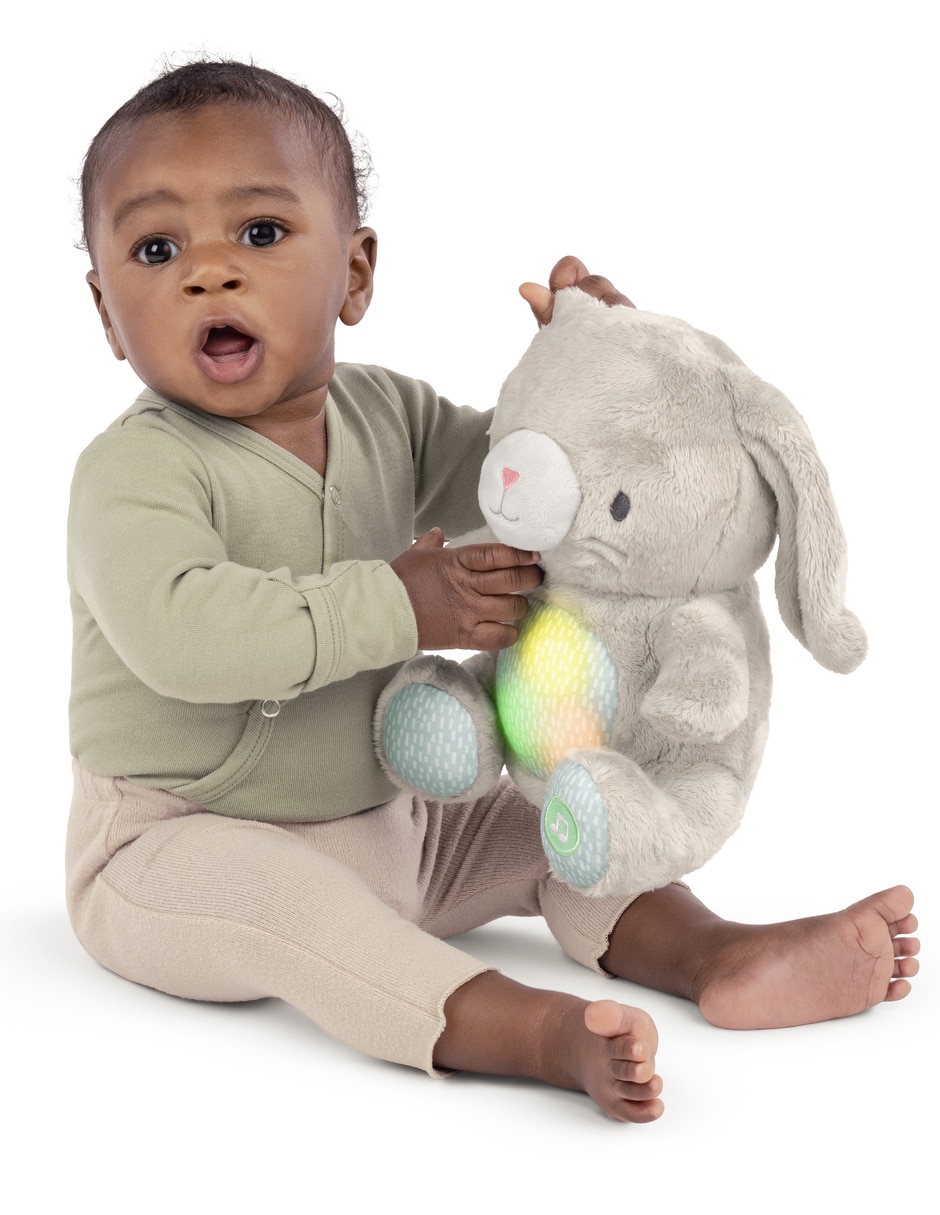 Juguete conejo de peluche relajante sylvi Ingenuity