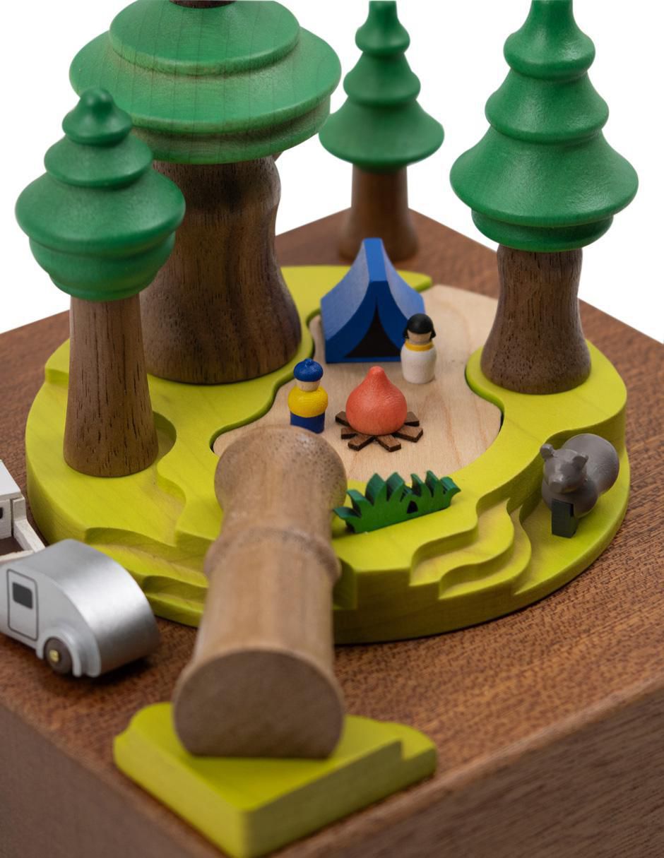 Caja musical Wooderful Life Campamento